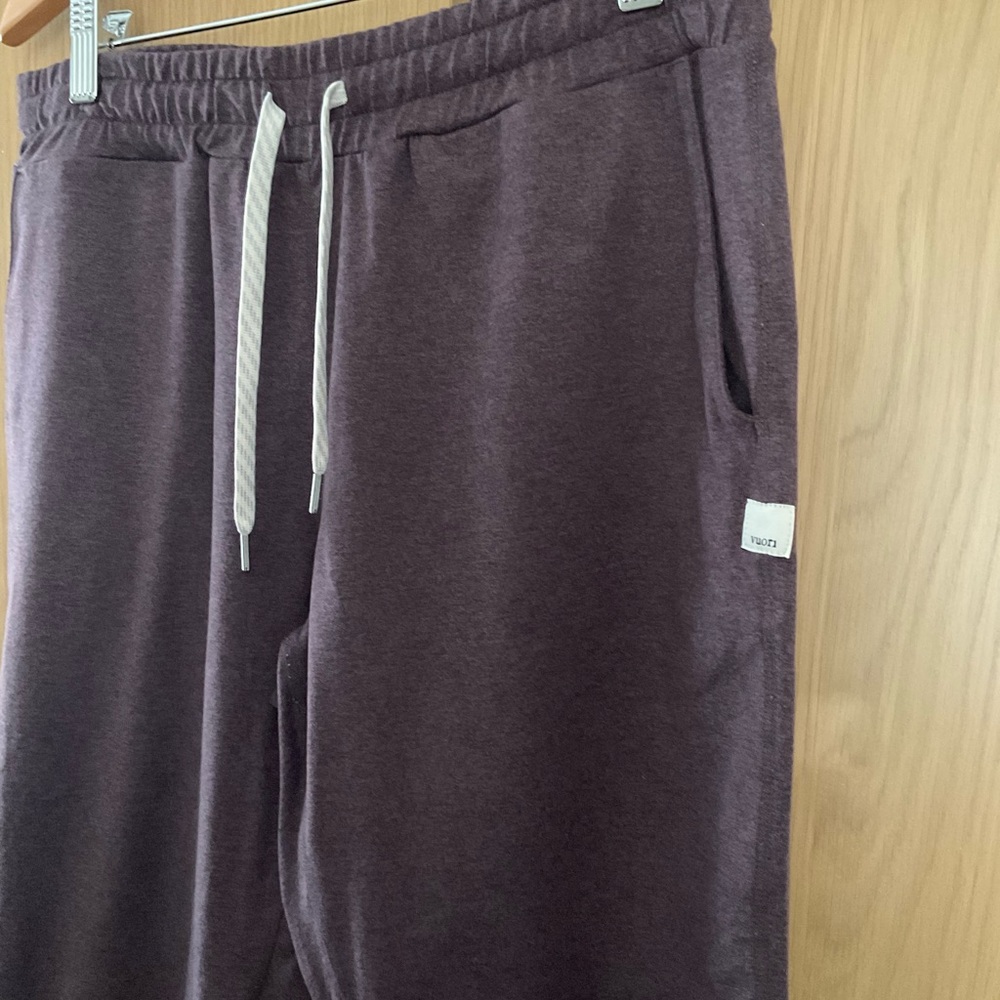 Vuori Performance Jogger Small - image 2